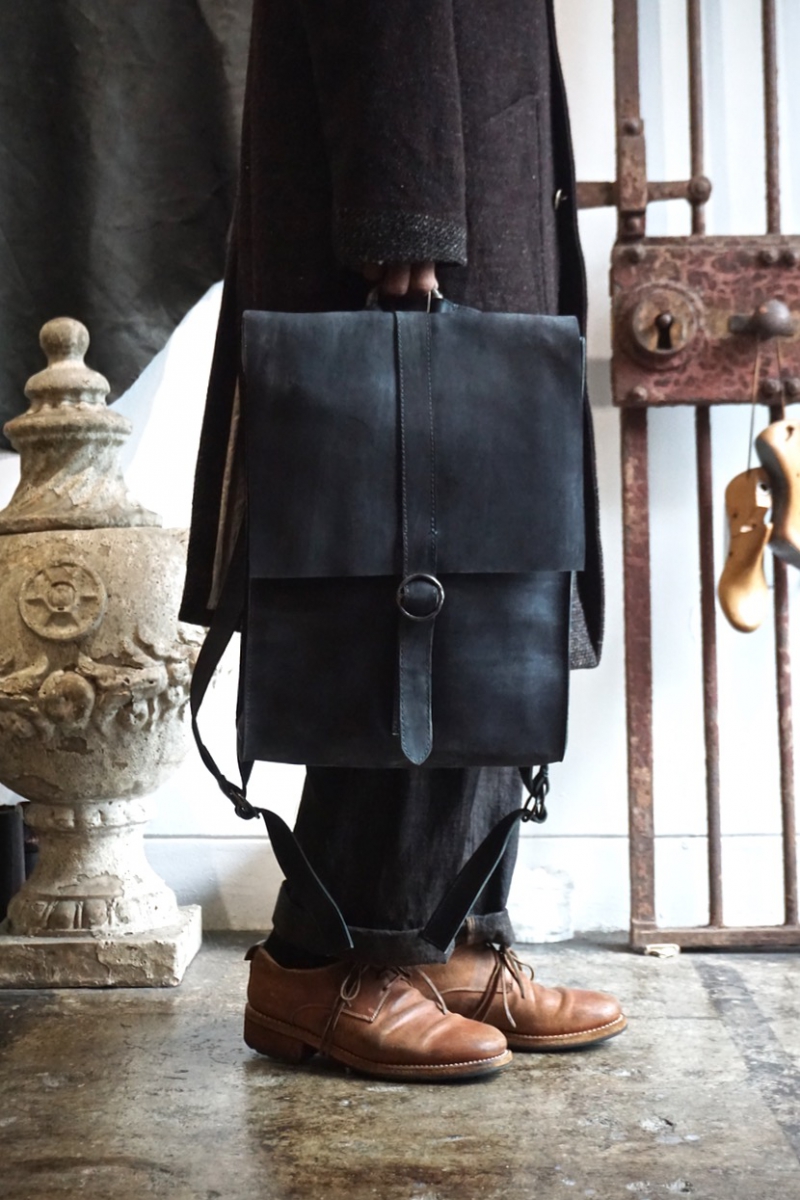 RING BACKPACK. GUIDI Hand Dyed CULLATA. Grey / Black. tagliovivo